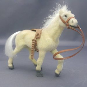 LIFE LIKE HORSES SMALL 36PCS/BOX