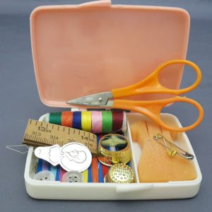 KITTY SEWING KIT