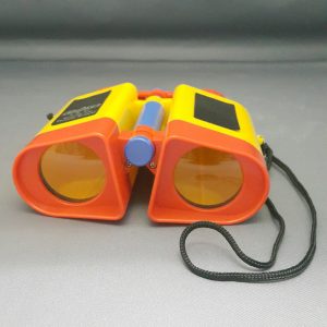 BINOCULAR
