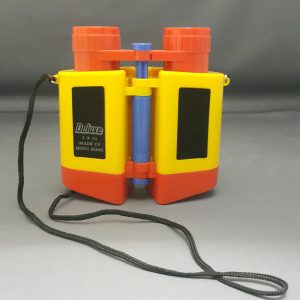 BINOCULAR