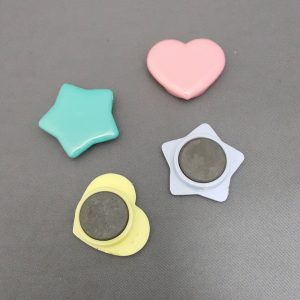 COLOR MAGNETS (4 PCS./CARD)