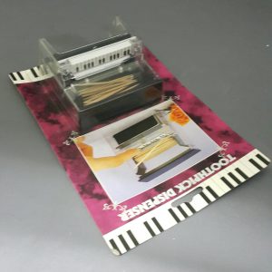 PIANO TOOTHPICK DISPENSER