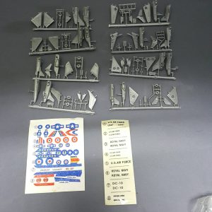 AIRCRAFT MODEL KIT