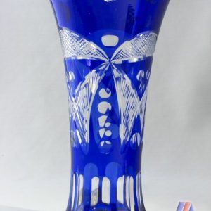 HAND CUT LEAD CRYSTAL FLOWER VASE