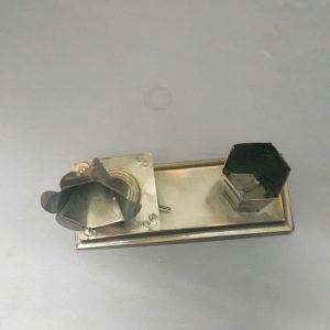 ANTIQUE DECORATIVE PENHOLDER
