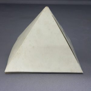 PYRAMID MAGNET PAPERWEIGHT