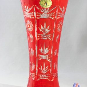 HAND CUT LEAD CRYSTAL FLOWER VASE