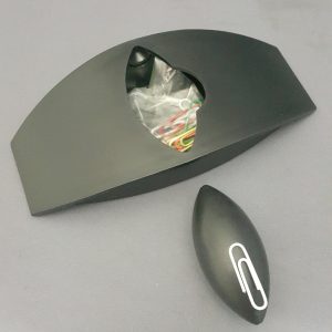 CLIP DISPENSER
