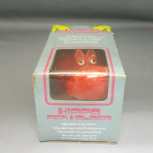 HIPPO PENHOLDER