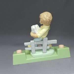 PENSTAND BOY W/ PUPPY